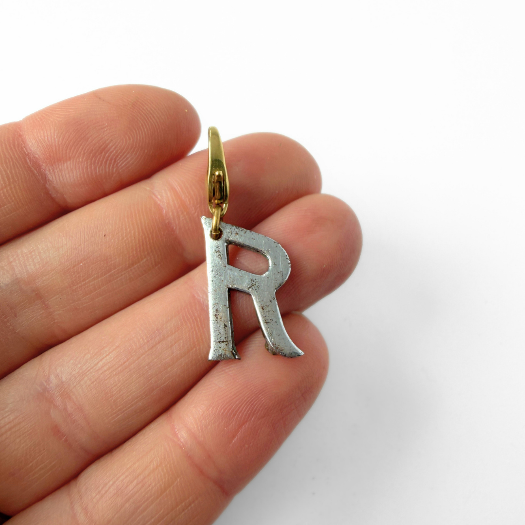 Vintage aged silver letter "R" monogram charm