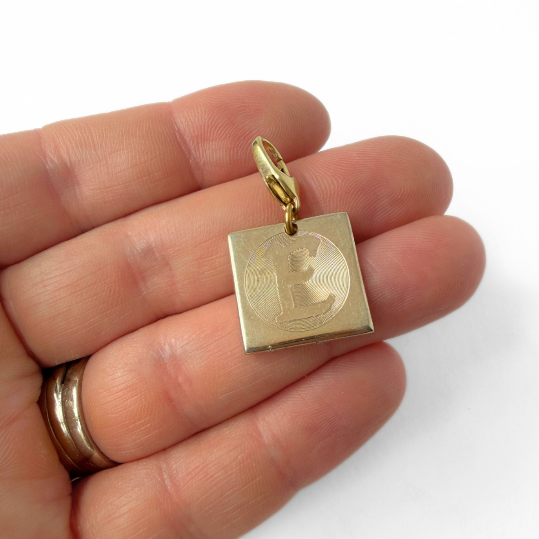 Vintage gold tone letter "E" square cufflink charm