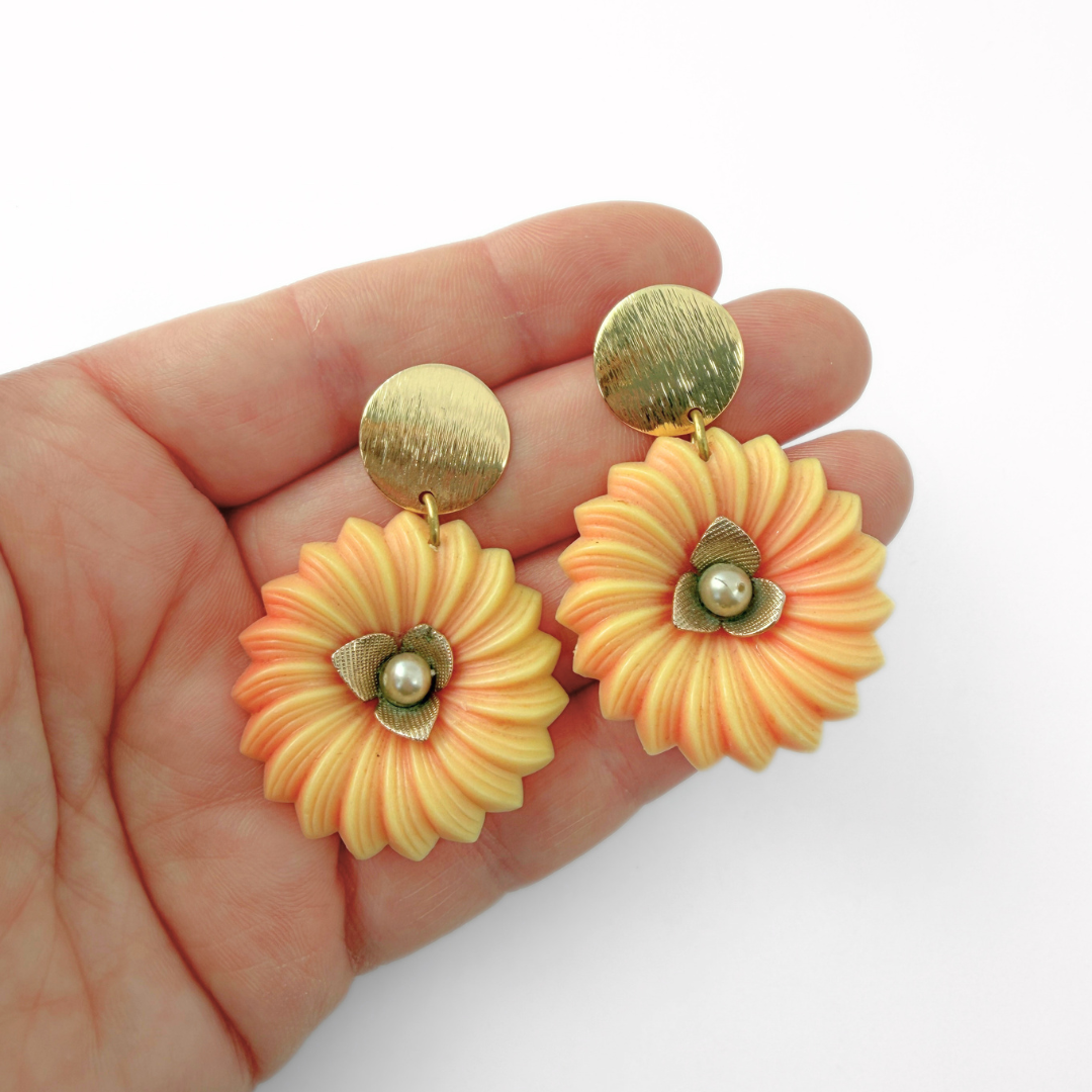 Large midcentury peachy plastic flower earrings