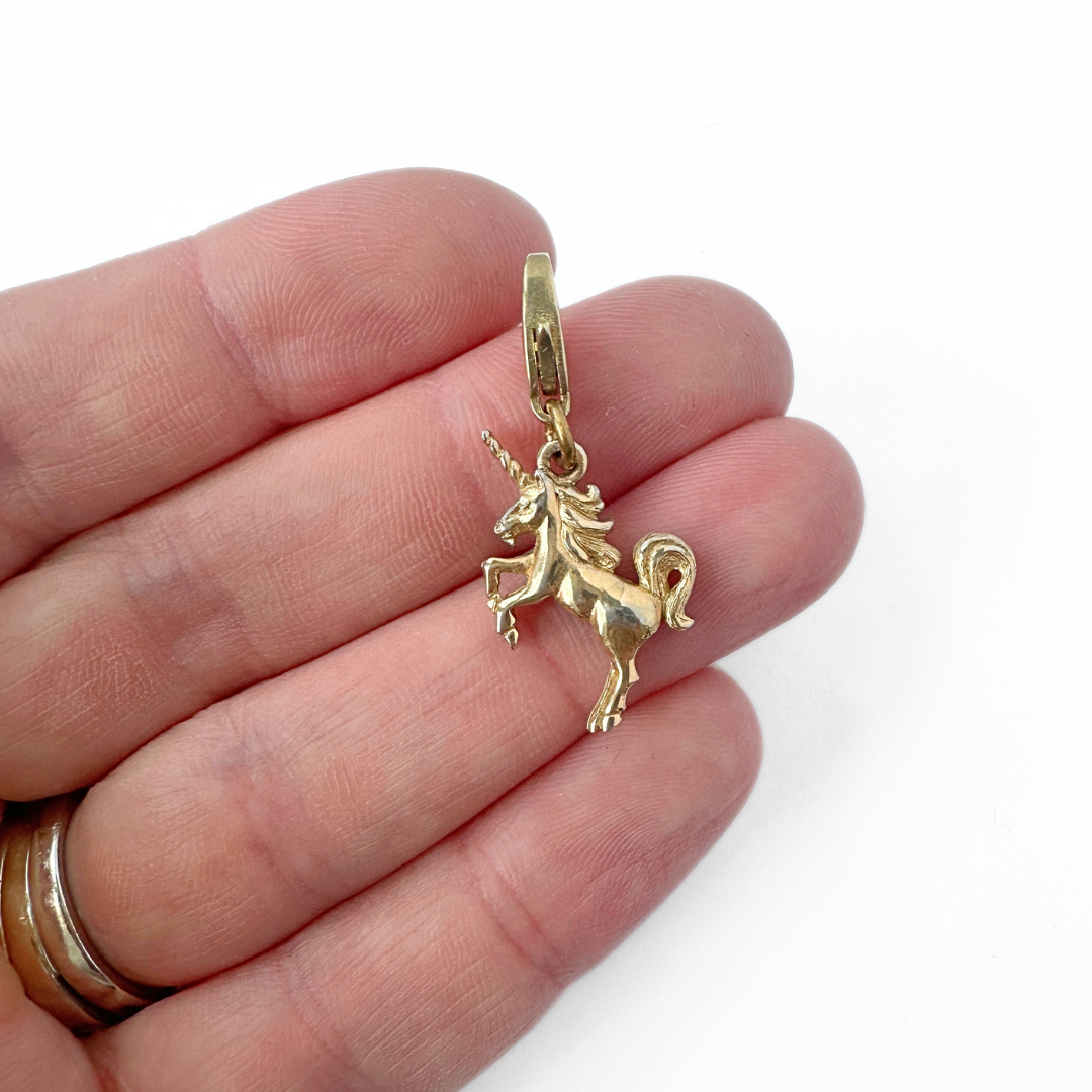Vintage gold tone small unicorn charm pendant