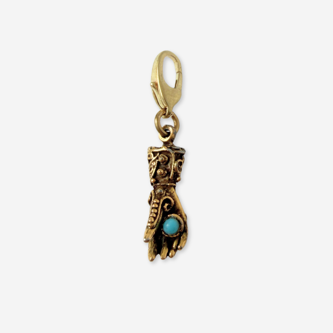 Vintage small antique gold tone Victorian hand charm