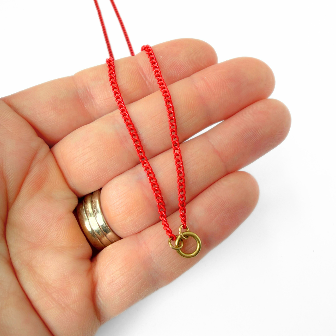 Thin electroplated bright red blank curb chain