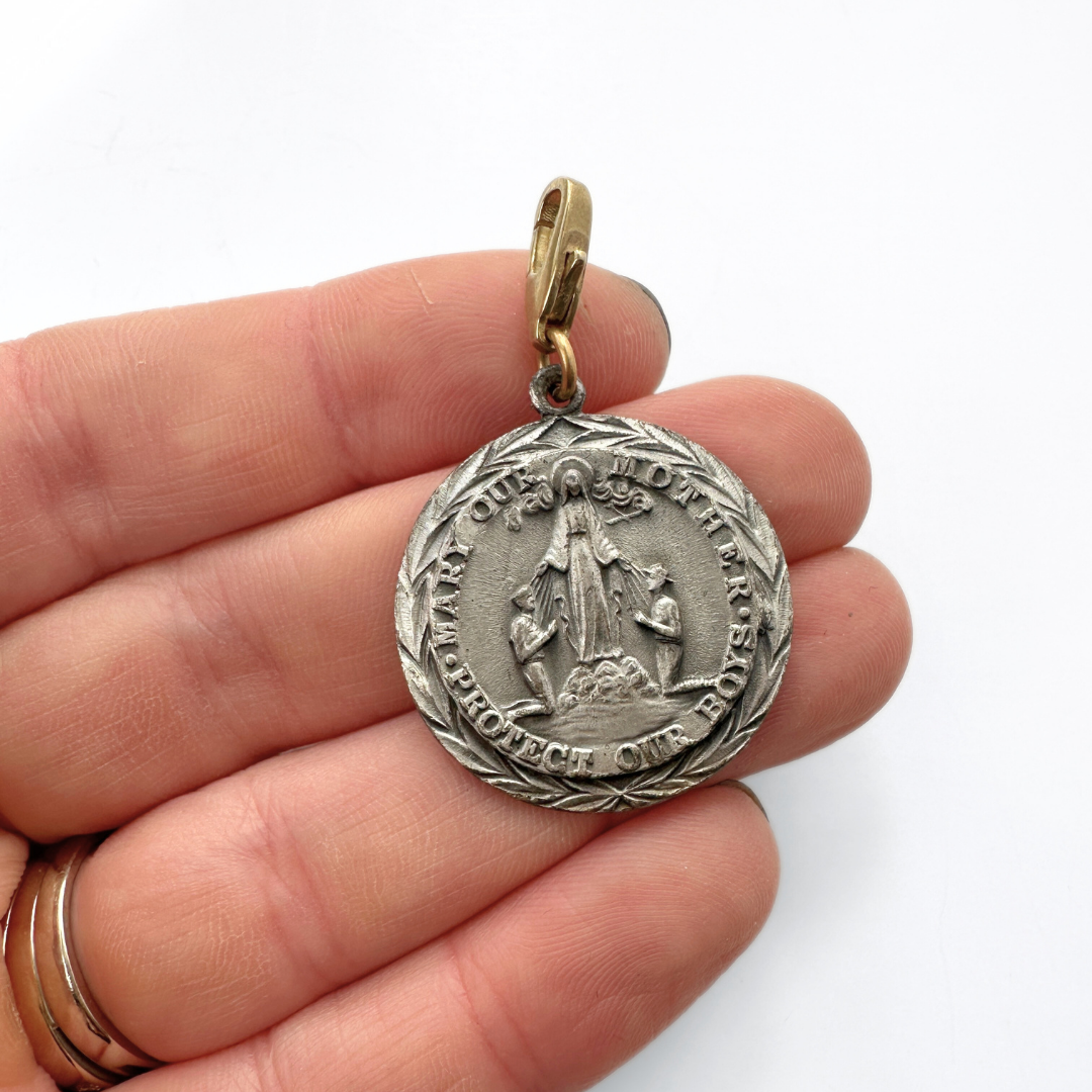 Vintage aged silver St. Mary/ St. Christopher circular charm pendant