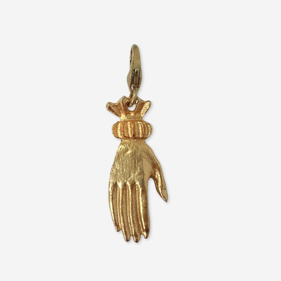 Vintage gold tone Victorian hand charm
