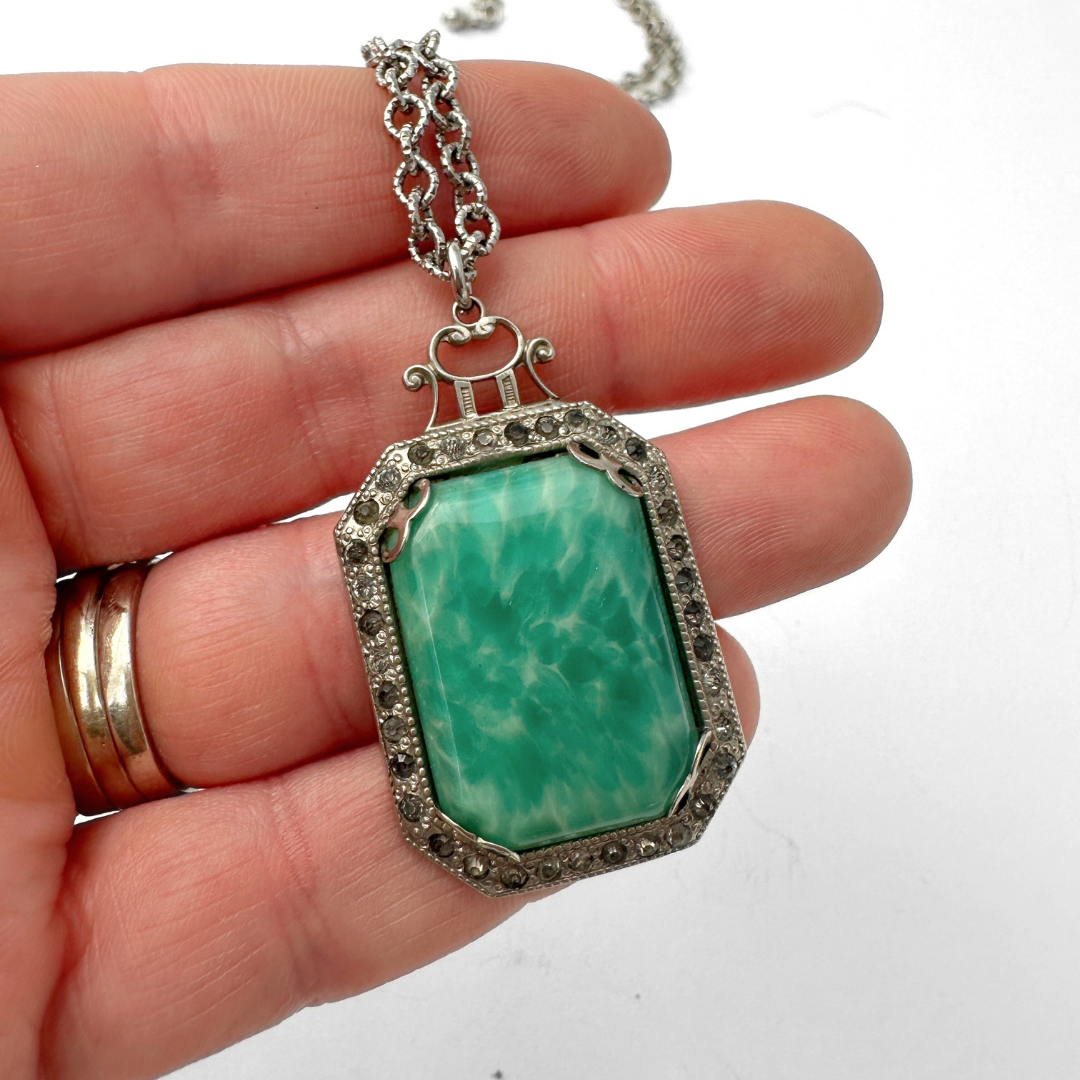 Refashioned vintage mottled green glass art deco pendant necklace