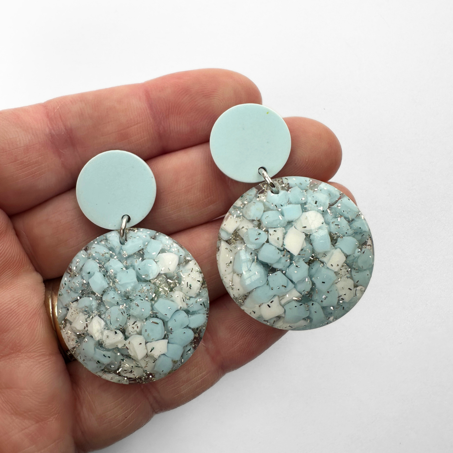 Large vintage light blue and white lucite confetti earrings