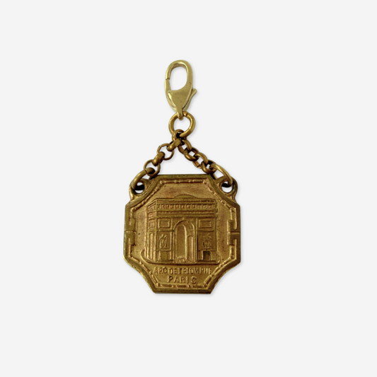 Vintage aged brass Parisian landmark medal charm: Arc de Triomphe