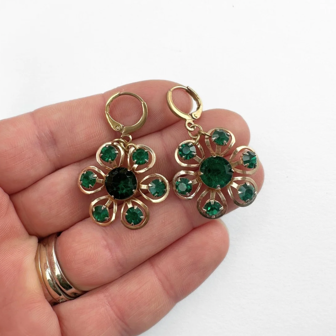 Refashioned vintage emerald green rhinestone flower earrings